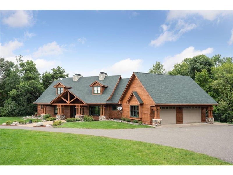 12434 Woodridge Ct, Grantsburg, WI 54840