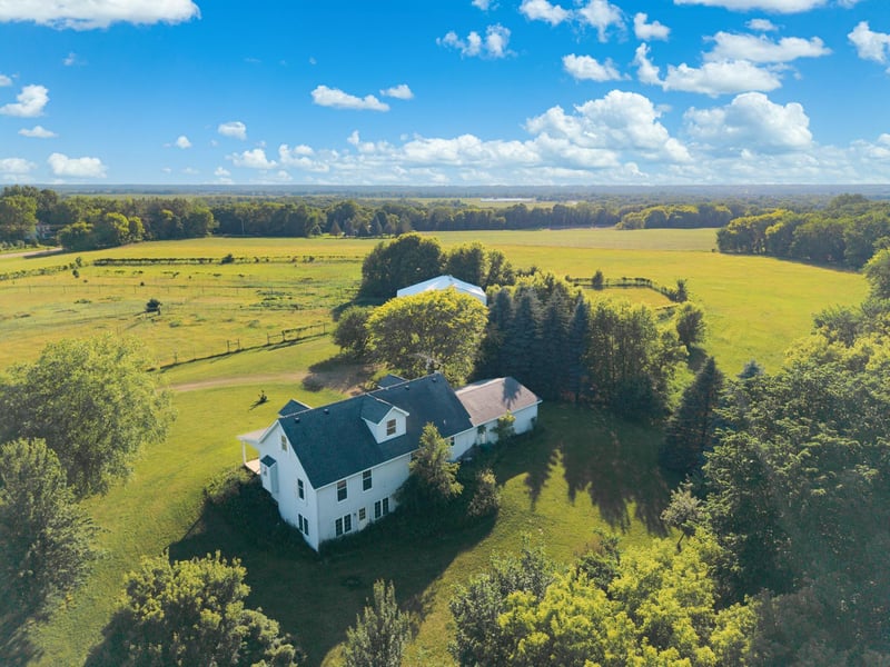 30224 Lexington Rd, Le Sueur, MN 56058