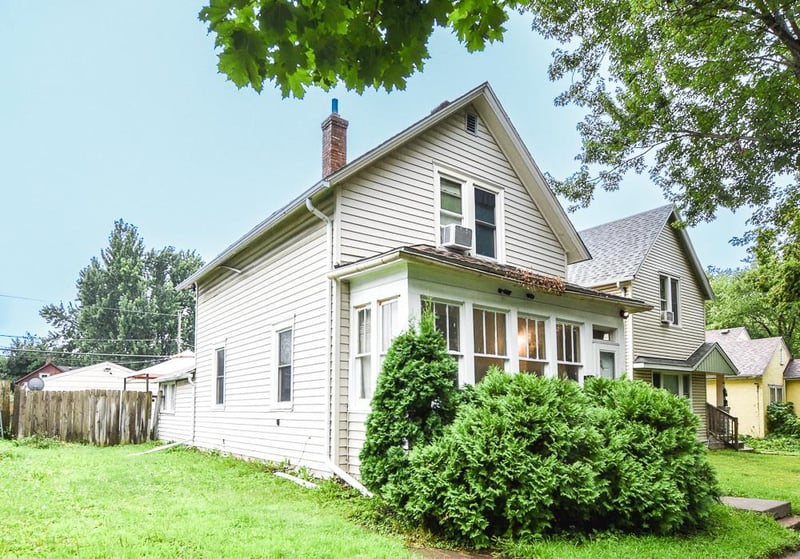 792 Cook Ave E, Saint Paul, MN 55106