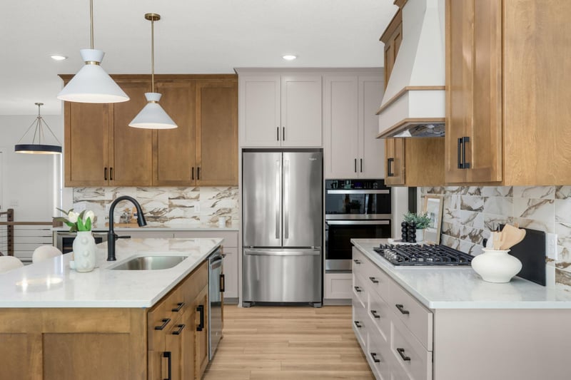 27231 Pete's Hill Trl, Elko New Market, MN 55020