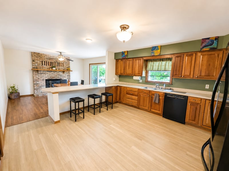 1919 5th Ave NW, Austin, MN 55912