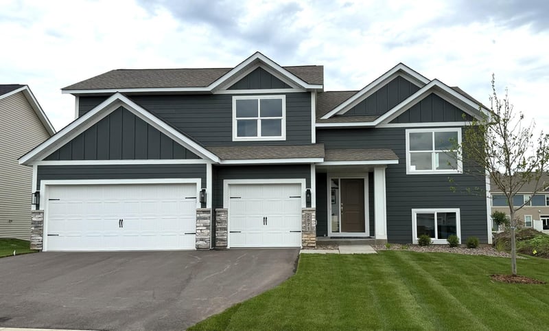 14145 Natchez Ave, Savage, MN 55378
