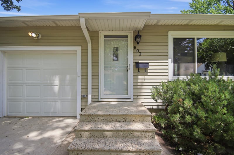 603 13th Ave SE, Austin, MN 55912