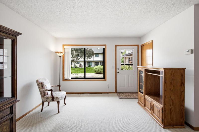5305 Orleans Ln N #6, Plymouth, MN 55442