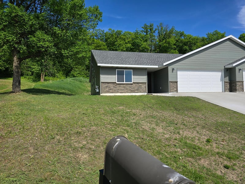 1475 Michigan Ave, Detroit Lakes, MN 56501