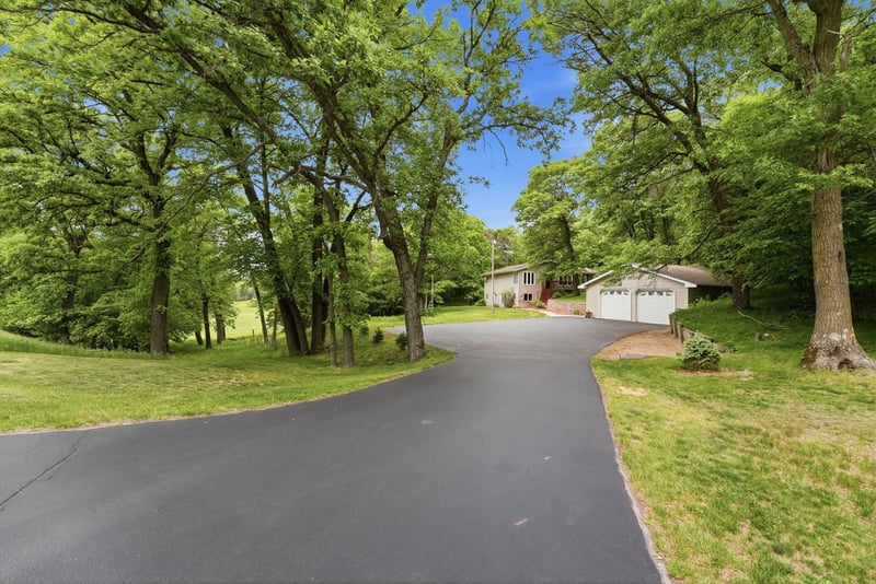 11870 County Road 40 NE, Spicer, MN 56288