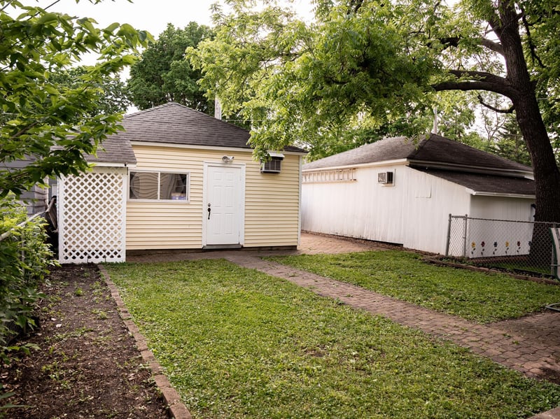 113 N Ash St, Chaska, MN 55318