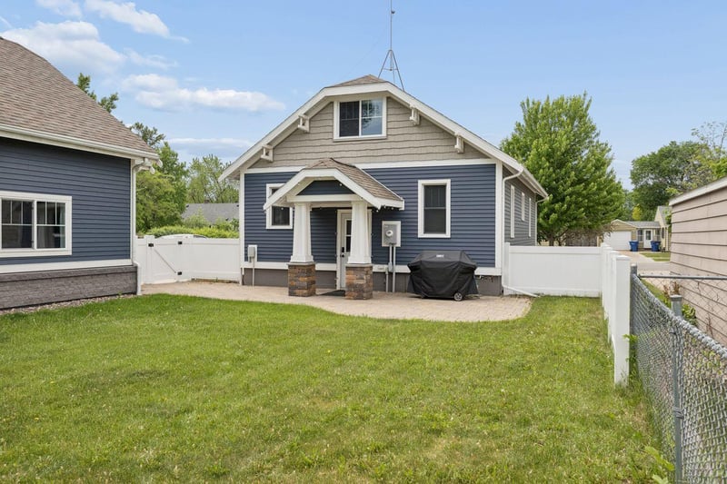 1014 11th Ave N, Saint Cloud, MN 56303