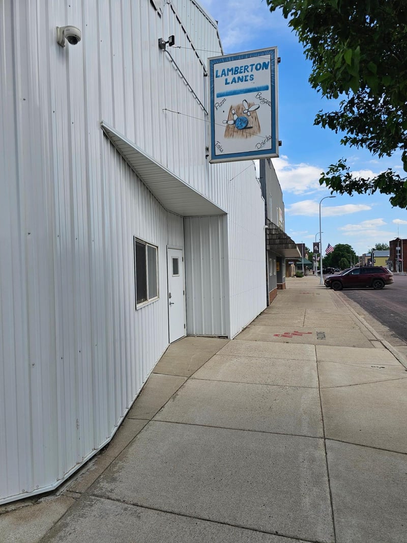 101 S Main St, Lamberton, MN 56152