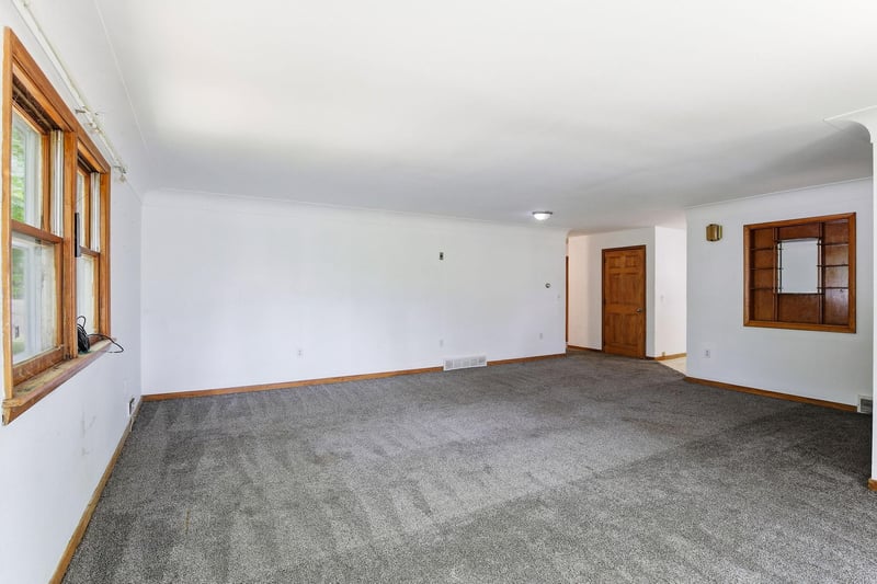 1180 Main St S, Pine City, MN 55063
