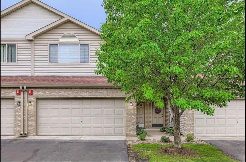 179 Stallion Ln, Lino Lakes, MN 55014