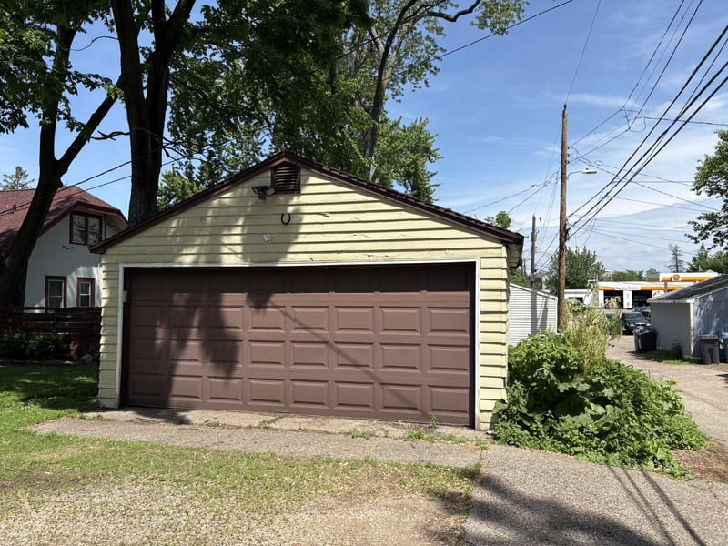 4617 Columbus Ave, Minneapolis, MN 55407