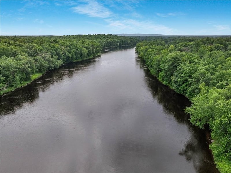 N2204 County Rd E, Bruce, WI 54819