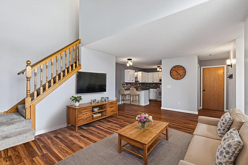 1123 Ridgestone Pl, Buffalo, MN 55313