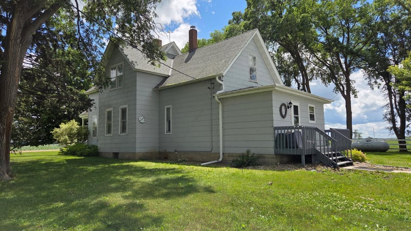 31160 171st Ave, New Prague, MN 56071