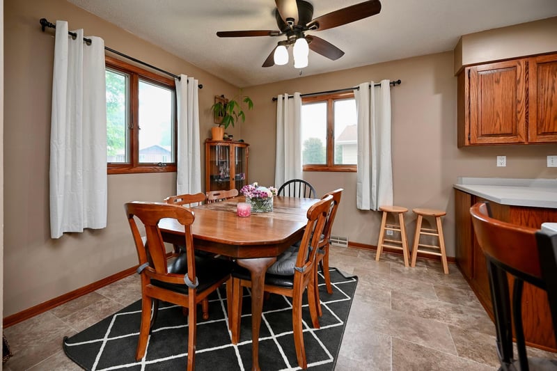 840 52nd Ave, Winona, MN 55987