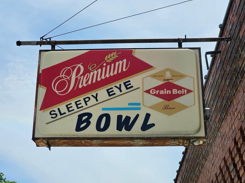 140 S First Ave, Sleepy Eye, MN 56085