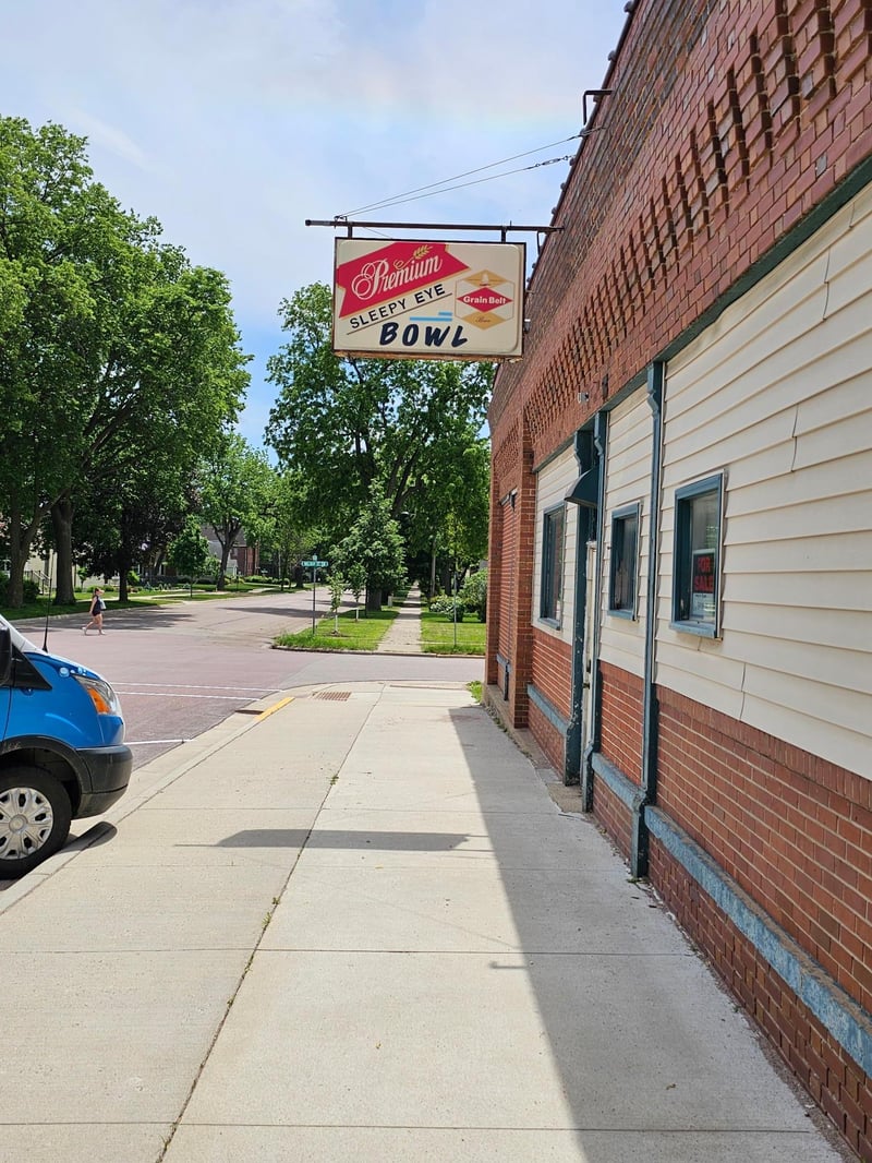 140 S First Ave, Sleepy Eye, MN 56085