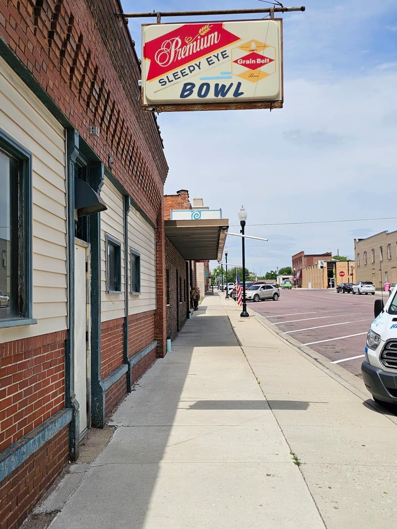 140 S First Ave, Sleepy Eye, MN 56085