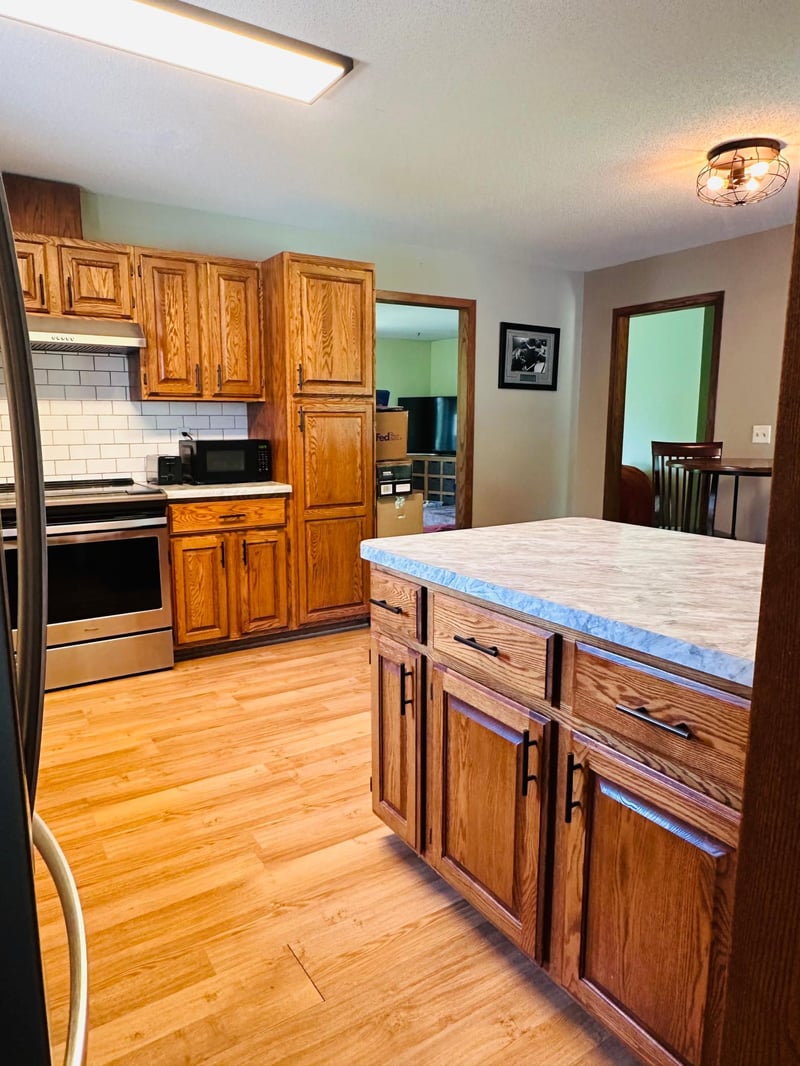 250 W Maple Ave, Barron, WI 54812