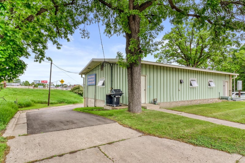522 Main St W, Detroit Lakes, MN 56501