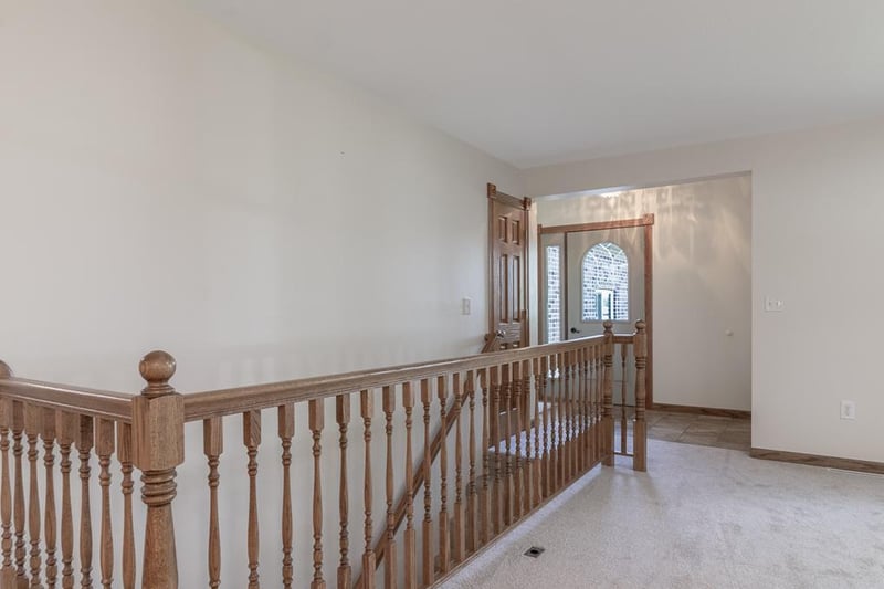 12991 Meadow Creek Dr, New Ulm, MN 56073