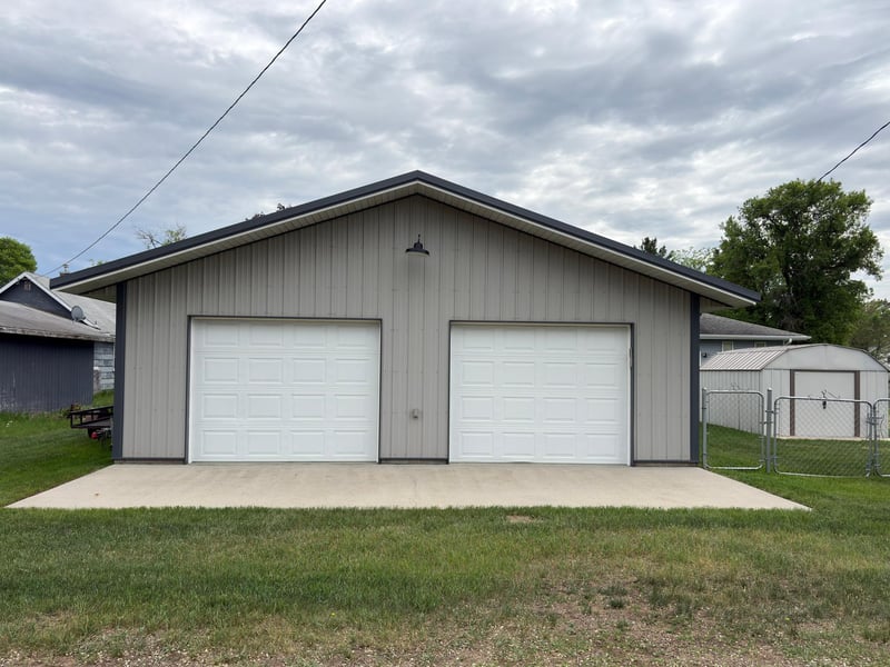615 3rd St W, Park Rapids, MN 56470