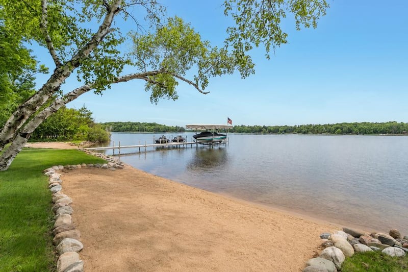 9696 Kent Ct, Breezy Point, MN 56472