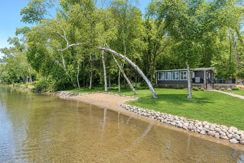 9696 Kent Ct, Breezy Point, MN 56472