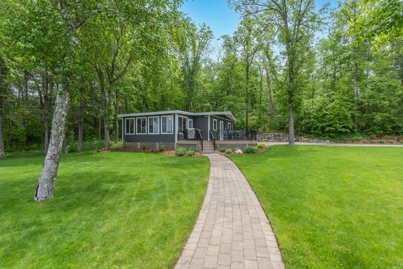 9696 Kent Ct, Breezy Point, MN 56472