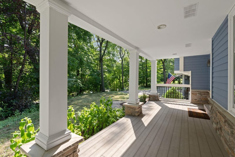 3116 Old County Road 15, Minnetonka Beach, MN 55391
