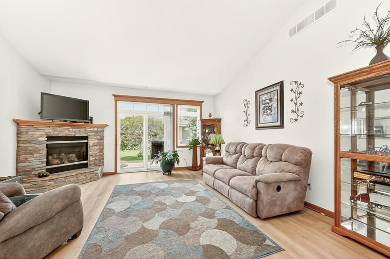 4207 Redhawk Dr SE, Rochester, MN 55904