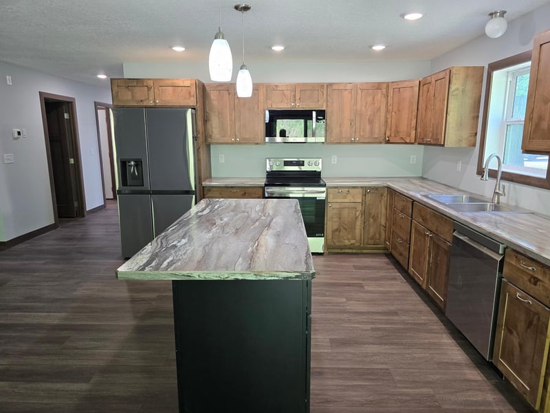 1477 Michigan Ave, Detroit Lakes, MN 56501