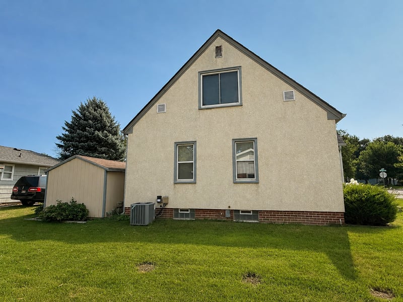 201 2nd St SW, New Prague, MN 56071