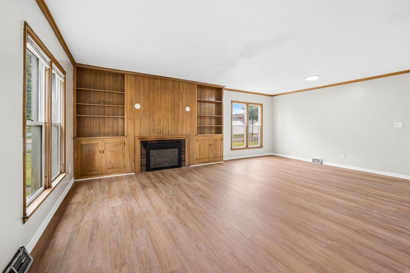 704 8th Ave S, Saint Cloud, MN 56301
