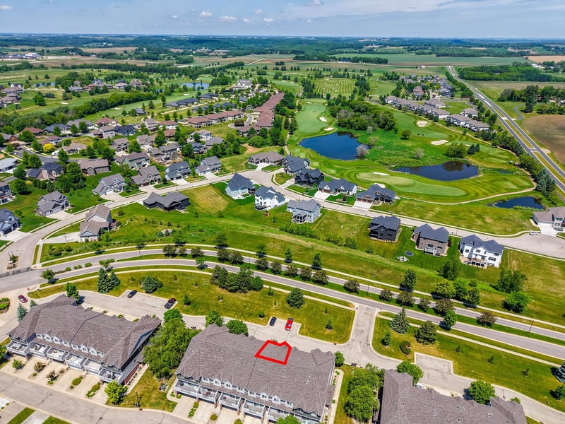 618 Shardlow Ln NE, Byron, MN 55920