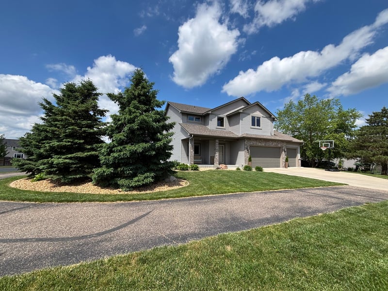 3362 Skinner St SW, Prior Lake, MN 55372