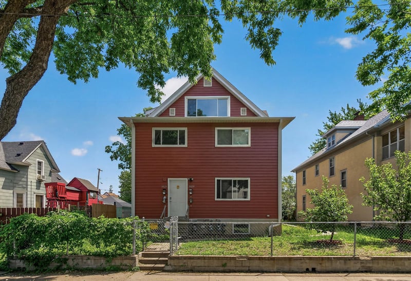 30233025 Cedar Ave S, Minneapolis, MN 55407
