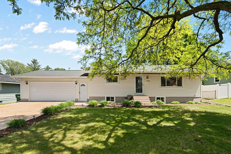 7733 Jackson St NE, Spring Lake Park, MN 55432