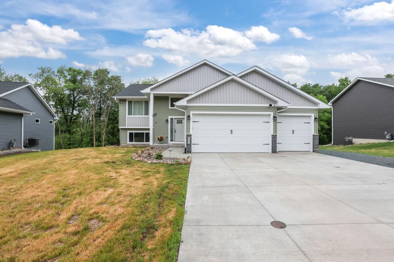 437 Woodale Ave, Saint Croix Falls, WI 54024