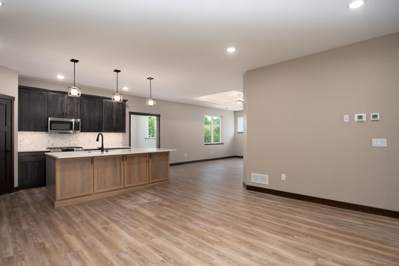 216 Dancing Waters Cir, Mankato, MN 56001