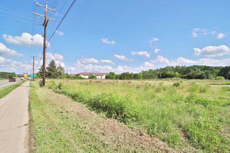 3226 Oak St, Brainerd, MN 56401