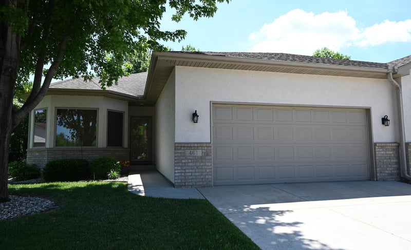 461 Roundhouse St, Shakopee, MN 55379