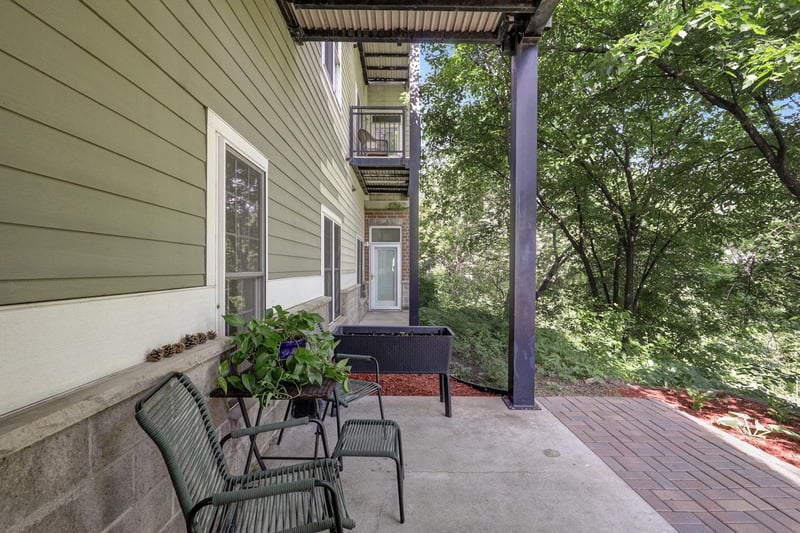 2850 Cedar Ave S #101, Minneapolis, MN 55407