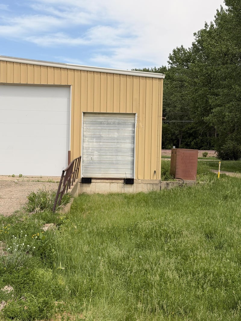 1915 1st Ave, Windom, MN 56101
