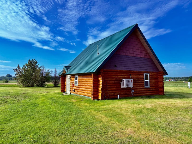 4284 Logan Rd NW, Baudette, MN 56623