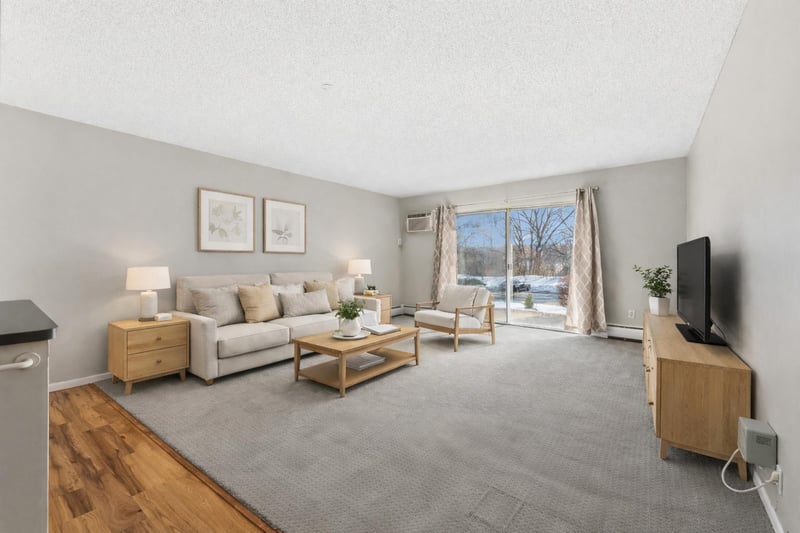 10311 Cedar Lake Rd #103, Minnetonka, MN 55305
