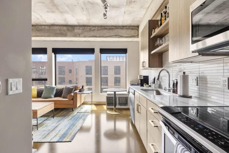 728 N 3rd St #504, Minneapolis, MN 55401