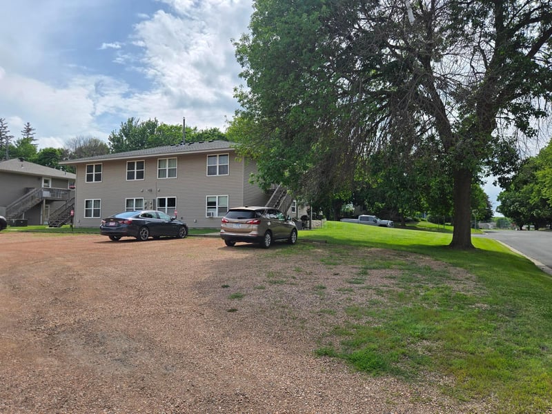 309 5th Ave NW, New Prague, MN 56071