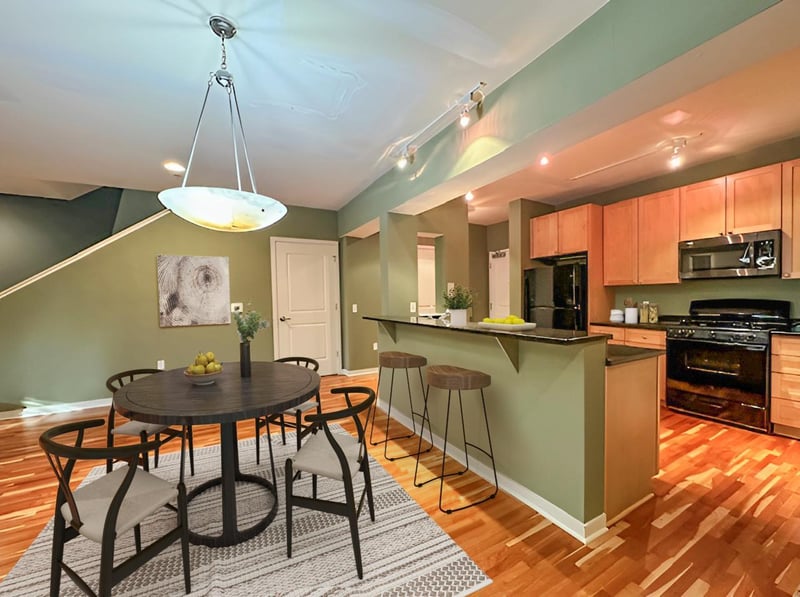 232 8th St E #232, Saint Paul, MN 55101